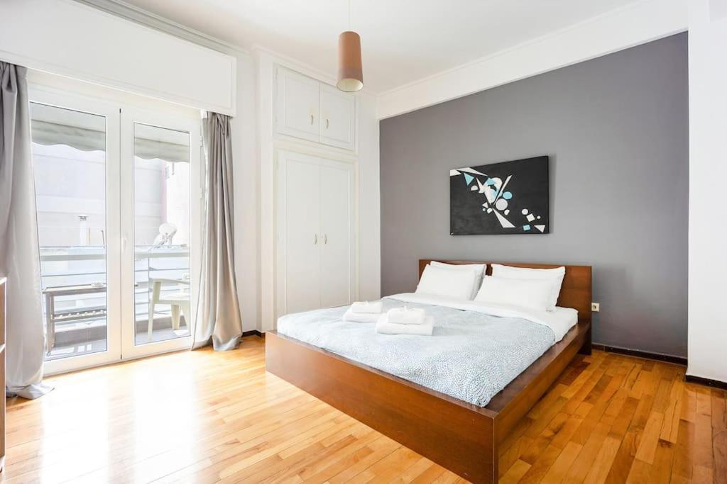 Apartment In The Middle Of Everything Aten Exteriör bild