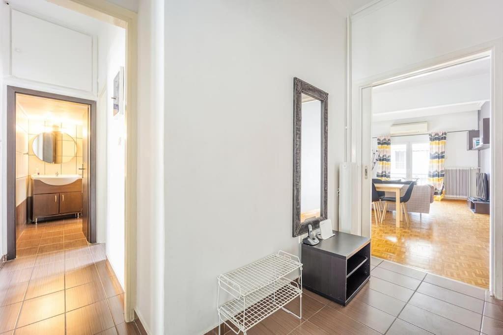 Apartment In The Middle Of Everything Aten Exteriör bild